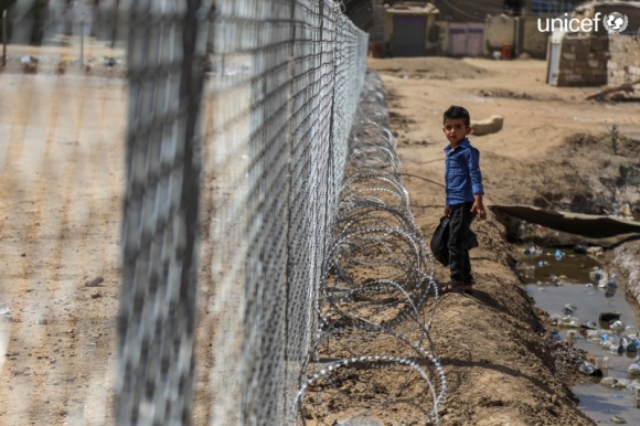 Irak: 3,6 mln dzieci jest narażonych na przemoc