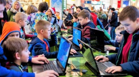 MyCraft i Cukierowo na Motor Show w Poznaniu! - Między czwartkiem a niedzielą (6-9 kwietnia) do Poznania przybędą tysiące fanów motoryzacji. Organizatorzy Motor Show Poznań 2017 przygotowali także coś dla najmłodszych – Strefę Dziecięcą MyCraft.