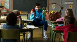Polskie dzieci wiedzą więcej o piłce nożnej, niż o zdrowym odżywianiu - Polskie dzieci wiedzą o wiele więcej na temat piłki nożnej, niż na temat zdrowego odżywiania. Tylko jedno dziecko na pięć wie, ile powinno codziennie jeść warzyw i owoców.