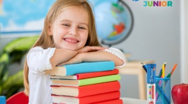 Back to school bez chorowania! - Nie tak dawno szykowaliśmy się na wymarzony urlop, a już za chwilę trzeba zadbać o wyprawkę dziecka, zapakować plecak i ruszyć do szkoły i przedszkola. Aby jednak nic nie zakłóciło pierwszych tygodni nauki, zatroszczmy się przede wszystkim o odporność naszych pociech.