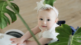 Mamo, Tato, BoboVita to jakość, której możecie zaufać na 100%! - BoboVita z wielką troską dogląda swoich składników na każdym etapie produkcji, czego efektem są posiłki, przeciery owocowe i kaszki o jakości, do której rodzice mogą mieć 100% zaufania!